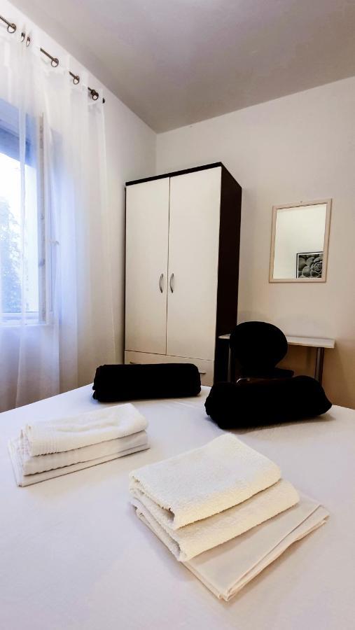 Radenka Zafron Apartment Vodice Exterior photo